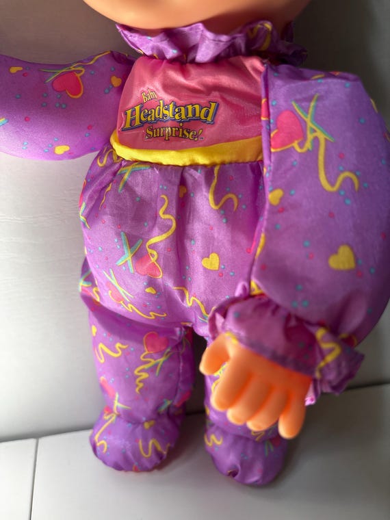 Vintage 1996 Baby Headstand Surprise Doll Toy Biz Handstand Baby