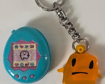 Vintage 1997 McDonald’s Tamagotchi Keychain Toy Bandai Virtual Pet Retro 90s Collectible