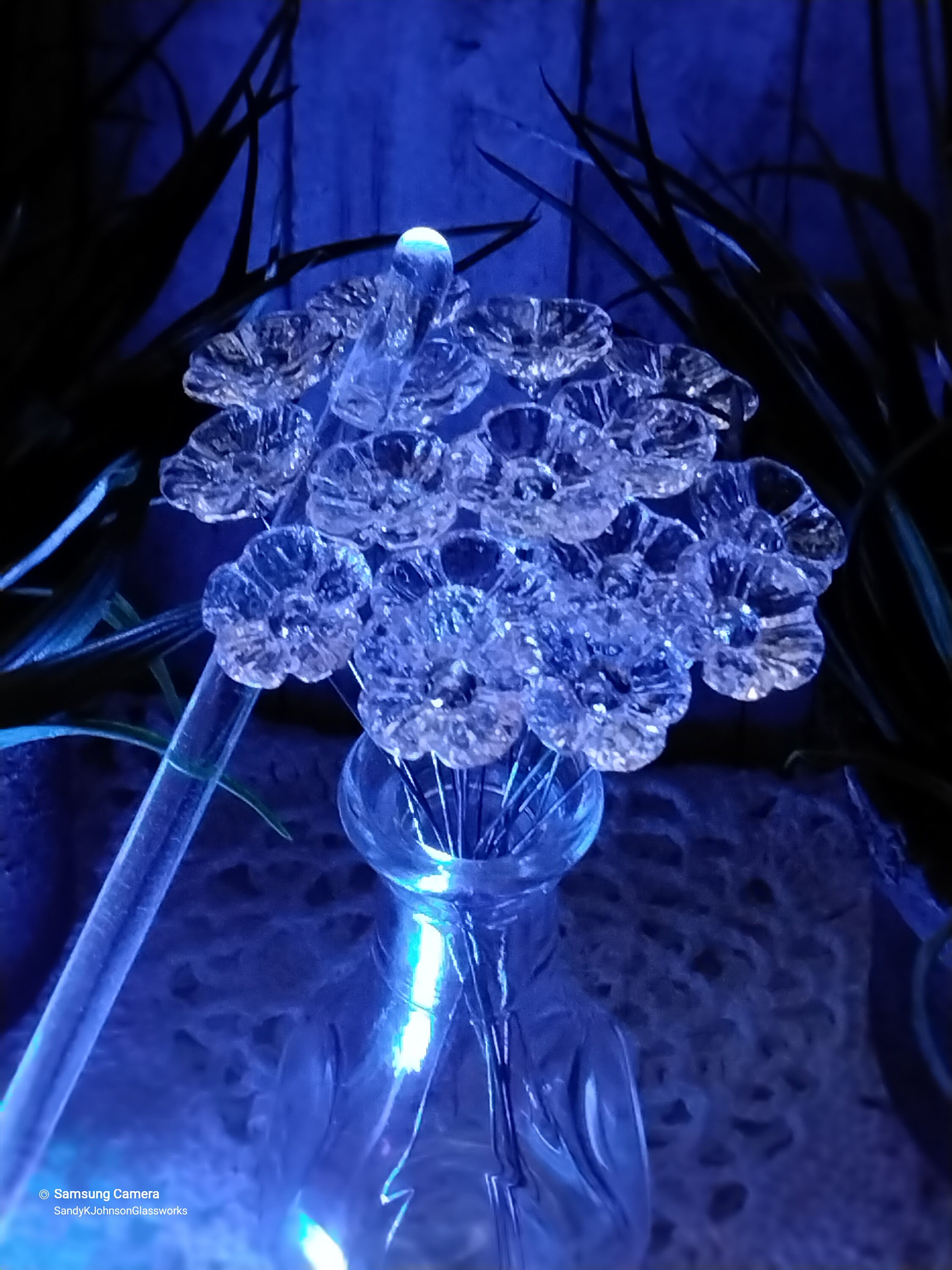 Clear Crystal Lead 365 UV Reactive Glass Flowers; Mini Tiny Small