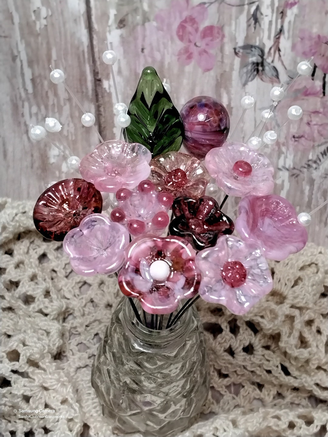 PINKTACULAR strength glass Flower/leaf Bouquet 11 Flowers 1 Leaf Total