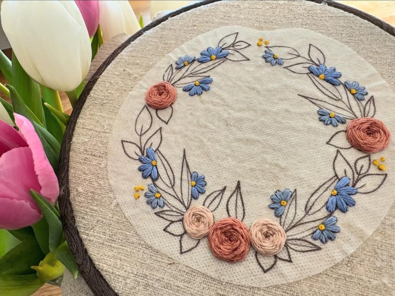 Stick and Stitch, flower wreath, spring, spring, bunny, flower wreath, embroidery template, water-soluble, embroidery picture, embroidery, embroidering, diy, handmade image 6