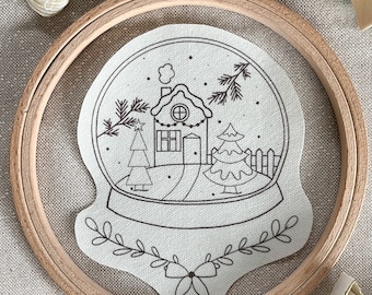 Stick and Stitch, embroidery template, water-soluble, winter, Christmas, wreath, embroider, embroidery, learn to embroider, diy