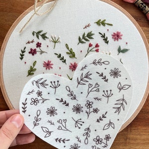 Stick and Stitch, water-soluble, solufix, maritime, embroidery picture, embroidery, patch, embroidery template, flower embroidery, Mother's Day, Valentine's Day