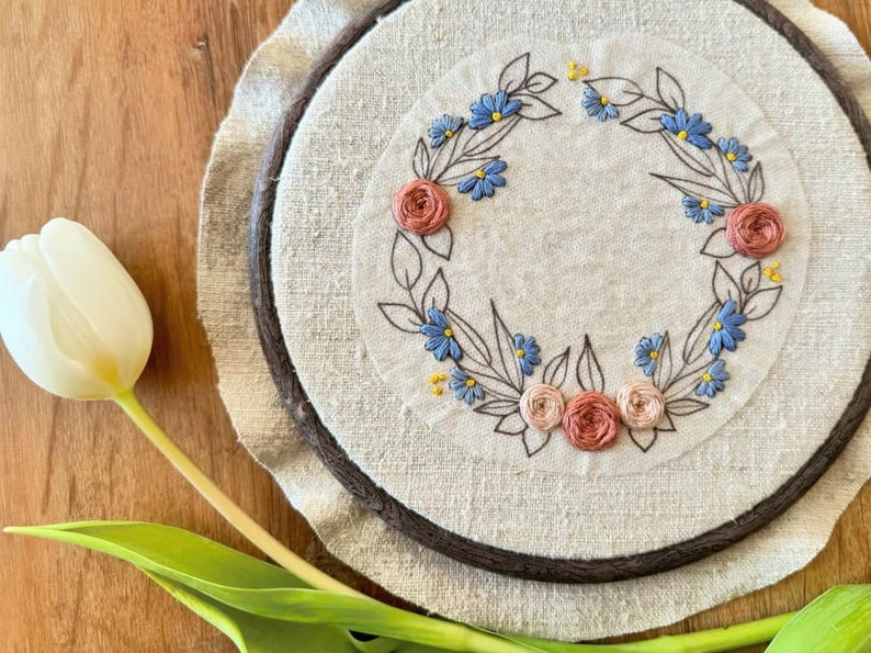 Stick and Stitch, flower wreath, spring, spring, bunny, flower wreath, embroidery template, water-soluble, embroidery picture, embroidery, embroidering, diy, handmade image 5
