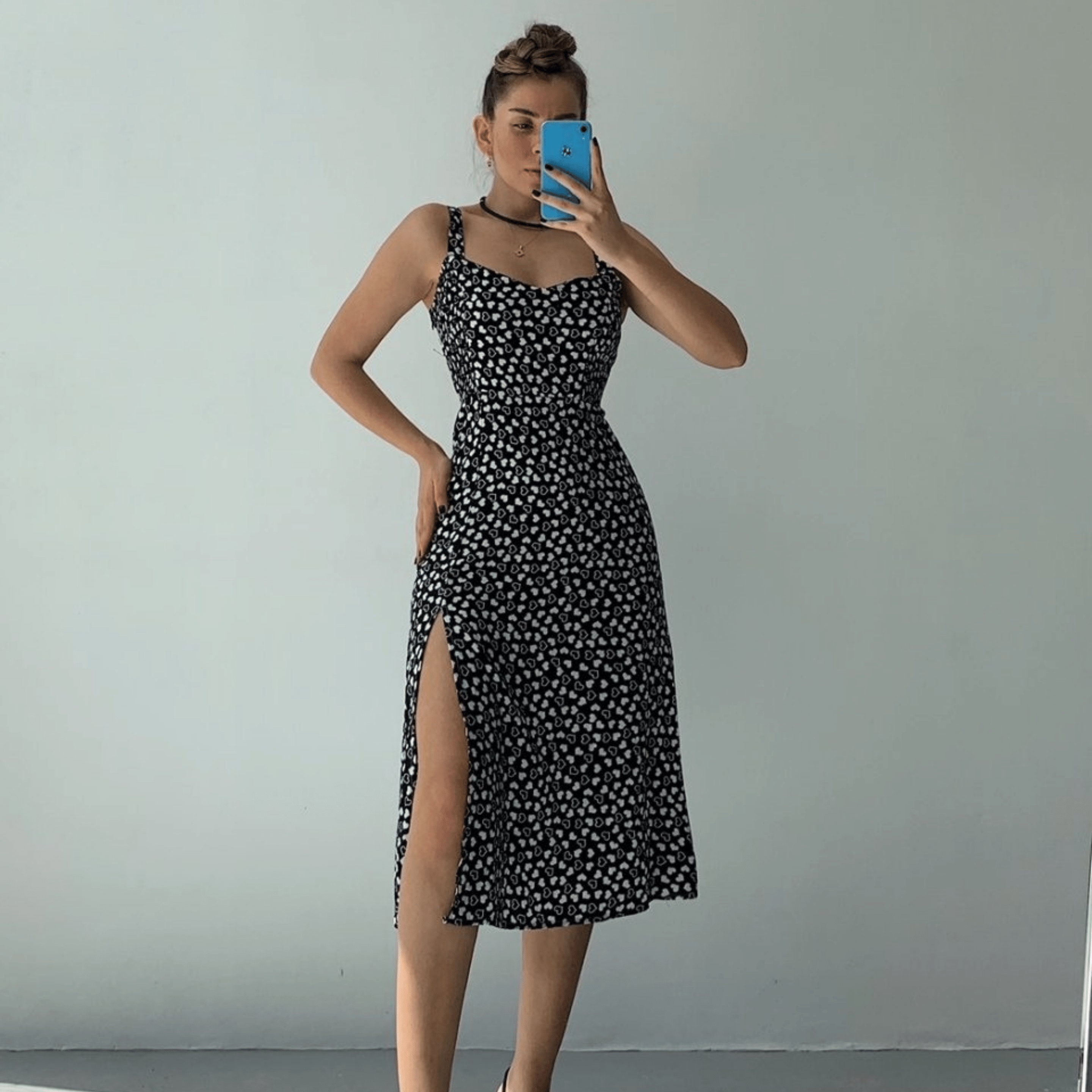 Vestido midi con abertura lateral hot sale