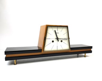 Zeer zeldzame grote Hermle Mid Century Teak Minimalistische Schoorsteenmantelklok
