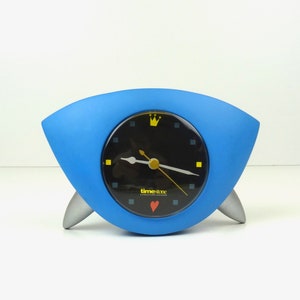Beautiful 80s postmodern blue memphis age pop art desk clock by Timestone