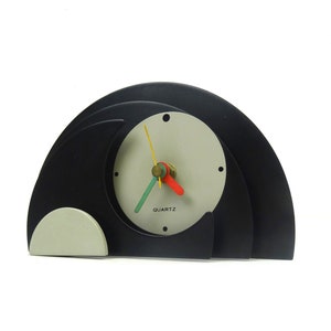 Rare Postmodern mid century design desk clock memphis age