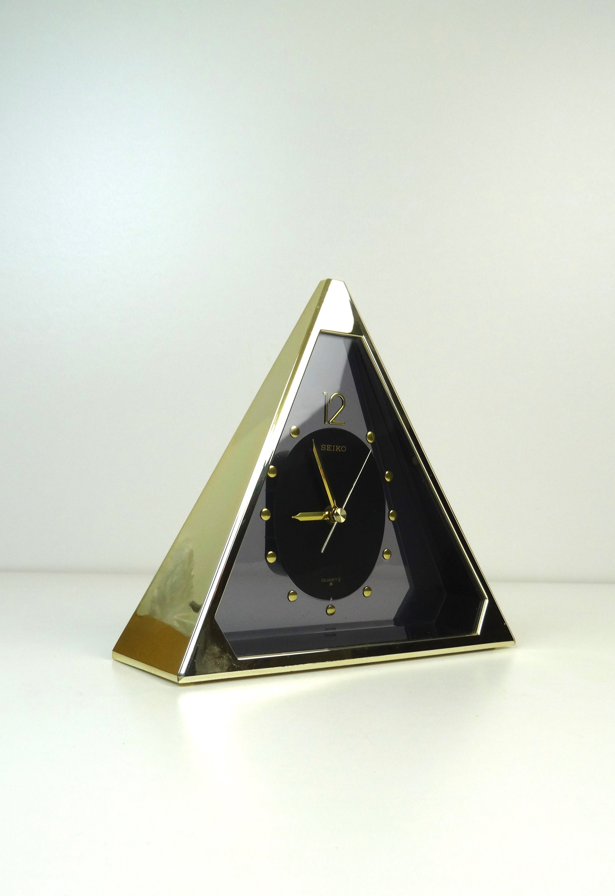 Stunning 80s Seiko Postmodern Memphis Age Pyramid Desk Clock - Etsy