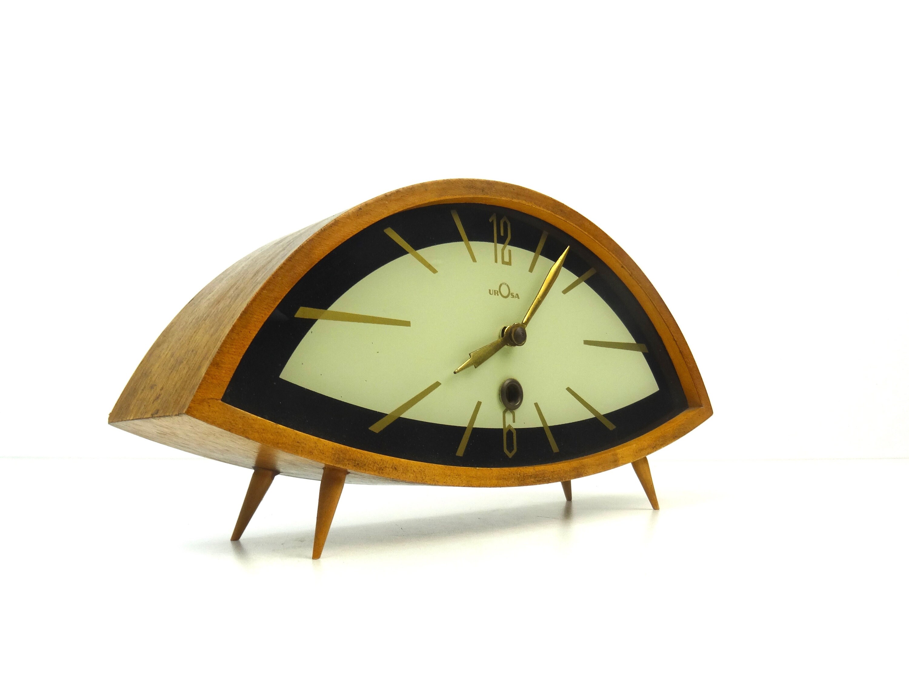 Buy Wall Clock The Eye Eyeball with Beauty Contact Pupil Core Sight View  Ophthalmology Mute Wall Clock Optical Store Novelty Wall Watch Gift Online  at Low Prices in India 