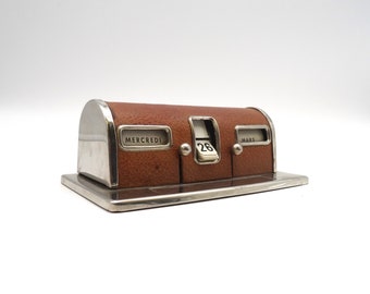 Rare Bauhaus Art Deco Enduring Perpetual Desk Calendar