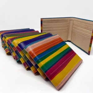 Portefeuille en cuir personnalisé, cadeau LGBT, portefeuille en cuir véritable artisanal en édition limitée, cadeau personnalisé, portefeuille en cuir arc-en-ciel