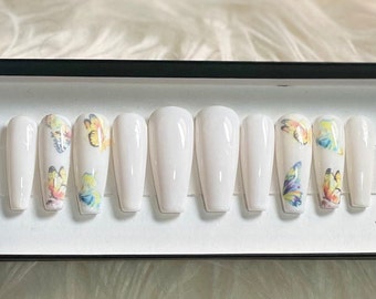 Press On Nails- Milky White Butterflies - Gleesh Nail Boutique