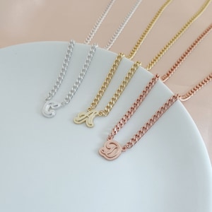 Collar inicial, collar de letras delicadas, collar de nombre personalizado, joyería de letras, collar inicial de oro, regalo para ella, regalo de Navidad
