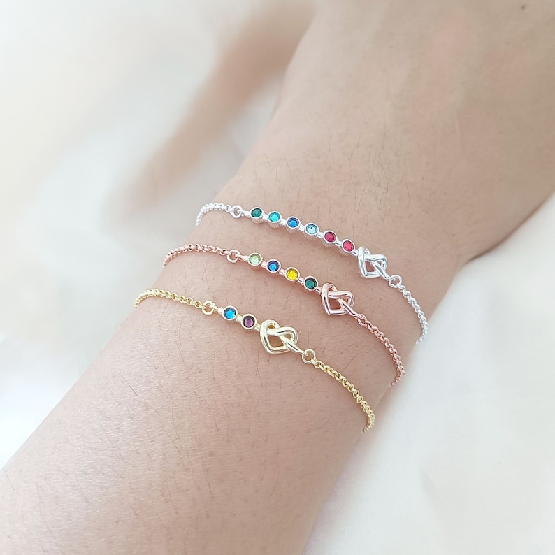 Family Birthstone Bracelet, Personalized Birthstone Bracelet, Dainty Bracelet, Birthstone Jewellery, Gifts for Mom, Birthday Gift zdjęcie 1