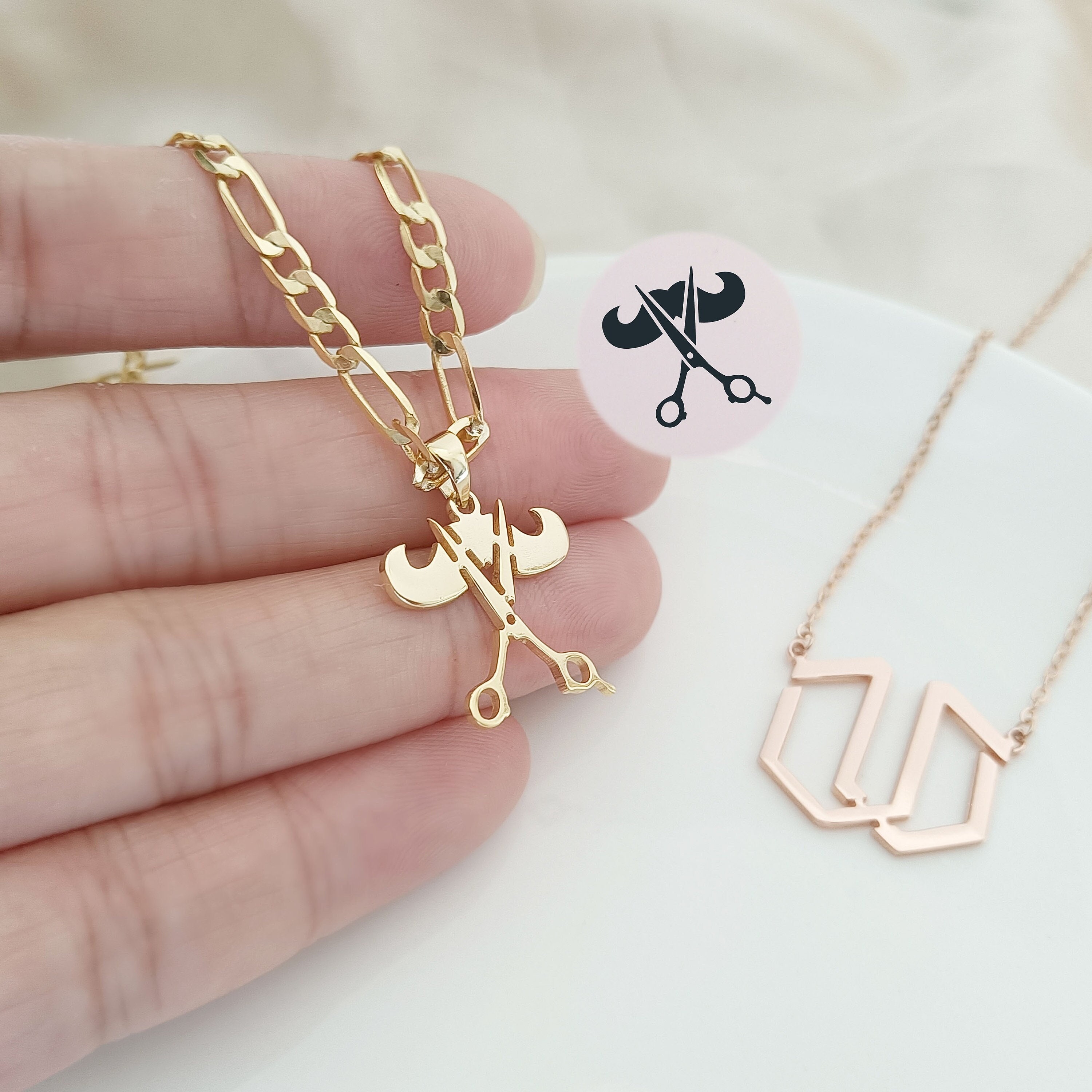 Customized pendants shop