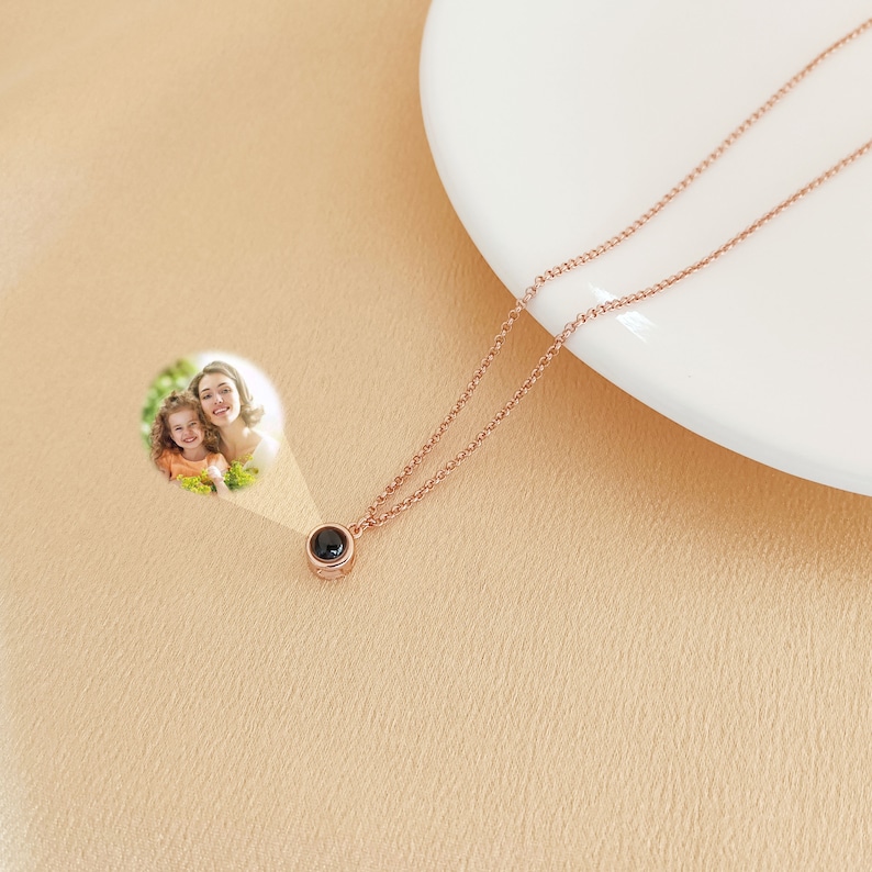 Custom Photo Projection Necklace, Memorial Photo Necklace, Bubble Projection Necklace, Gift for Her, Picture Jewelry, Christmas Gift zdjęcie 5