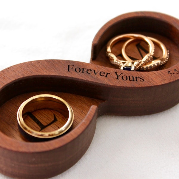 Unendlich Ring Schale für Verlobung - Benutzerdefinierte Holz Ringhalter für Paare, Brautpaar Geschenke, Verlobungen, Hochzeit, Brautparty & Jubiläen
