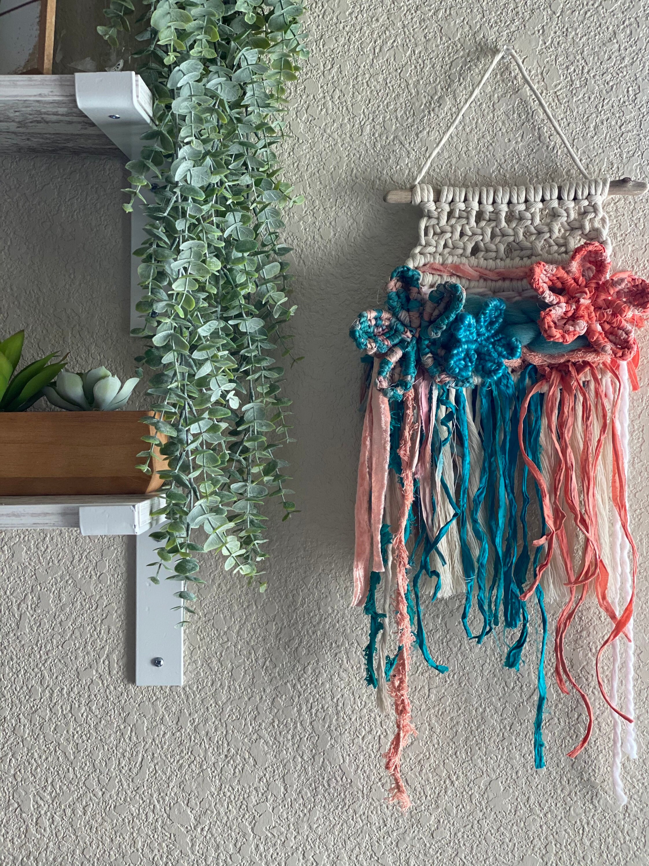 Mini macraweave hanging / macrame / floral decor / shabby chic Etsy
