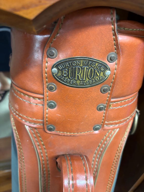 Burton Vintage Golf Bag Button Mfg Co Jasper, Alabama Leather and