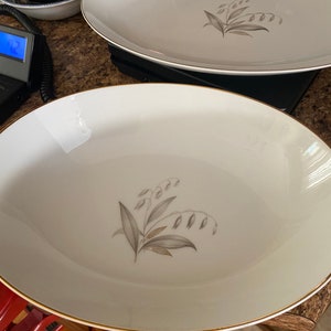 Kaysons Golden Rhapsody Japan Serving Platter Tray MS 1961 by Kaysons International Ltd.
