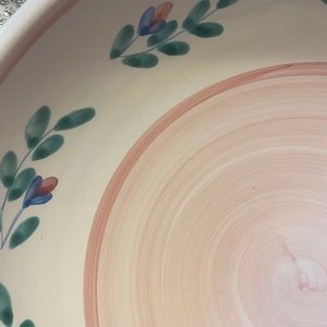 Caleca Pink Garland 4 Piece Placesetting Hand painted in Italy Dinnerware Pottery 1990s
