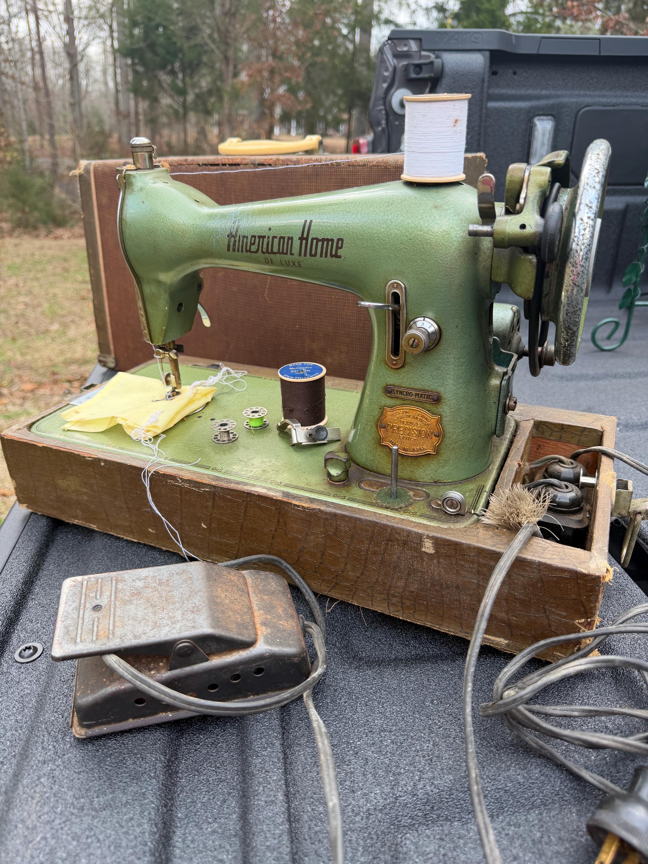 1950s Made in Japan Sewing Machine - Etsy