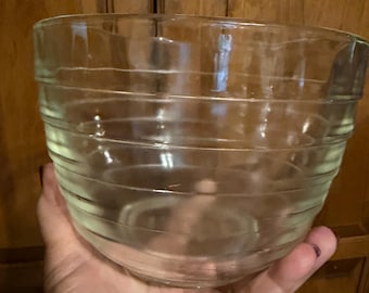 Pyrex Clear Glass Beehive Mixing Bowl #14 with Spout Made in USA for Westinghouse Vintage