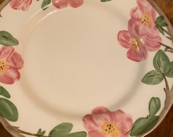 Fransican Desert Rose Dinner Plate Made in England A Member of the Wedgewood Group 10.75 inch