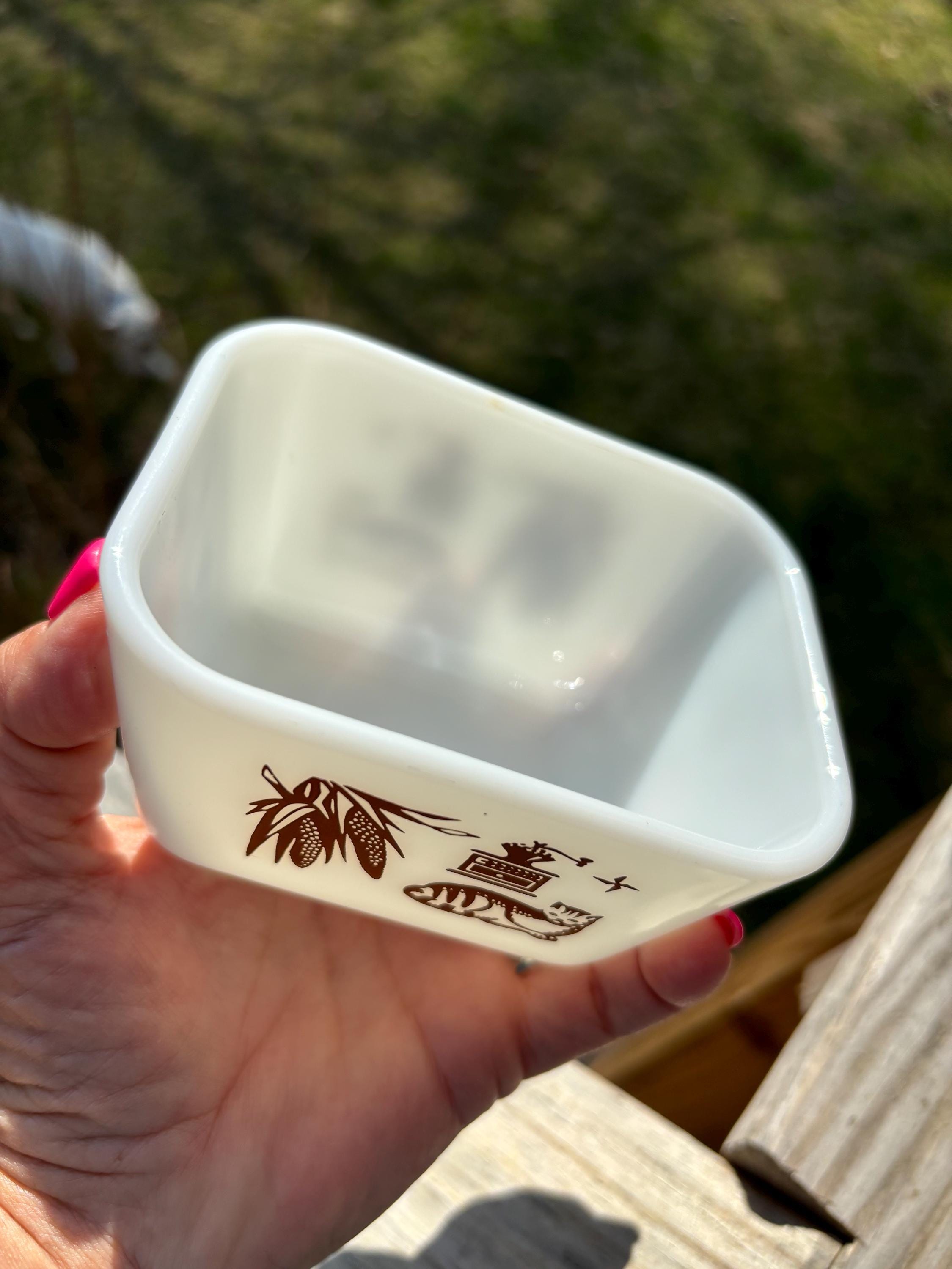 パイレックス アーリーアメリカン 冷蔵庫用ジャー 蓋付き 小 4.25