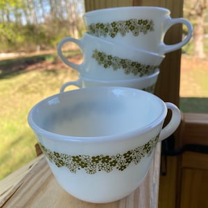Pyrex Spring Blossom White W Green Floral Trim Coffee Cups Mugs w Handles