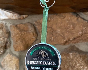 Grizzly Long Cut Dark-fired Tobacco Christmas Ornament