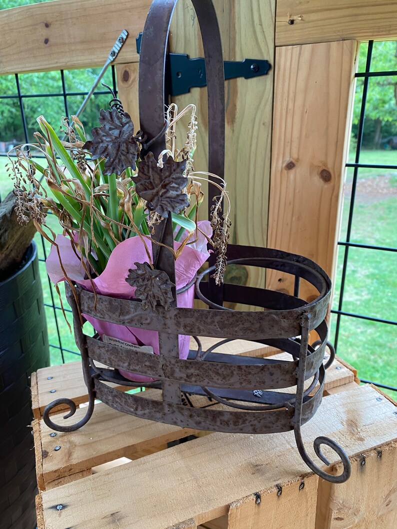 Rustic Wire Basket Footed W Handle. Metal Wine Carrier Plant Holder ...