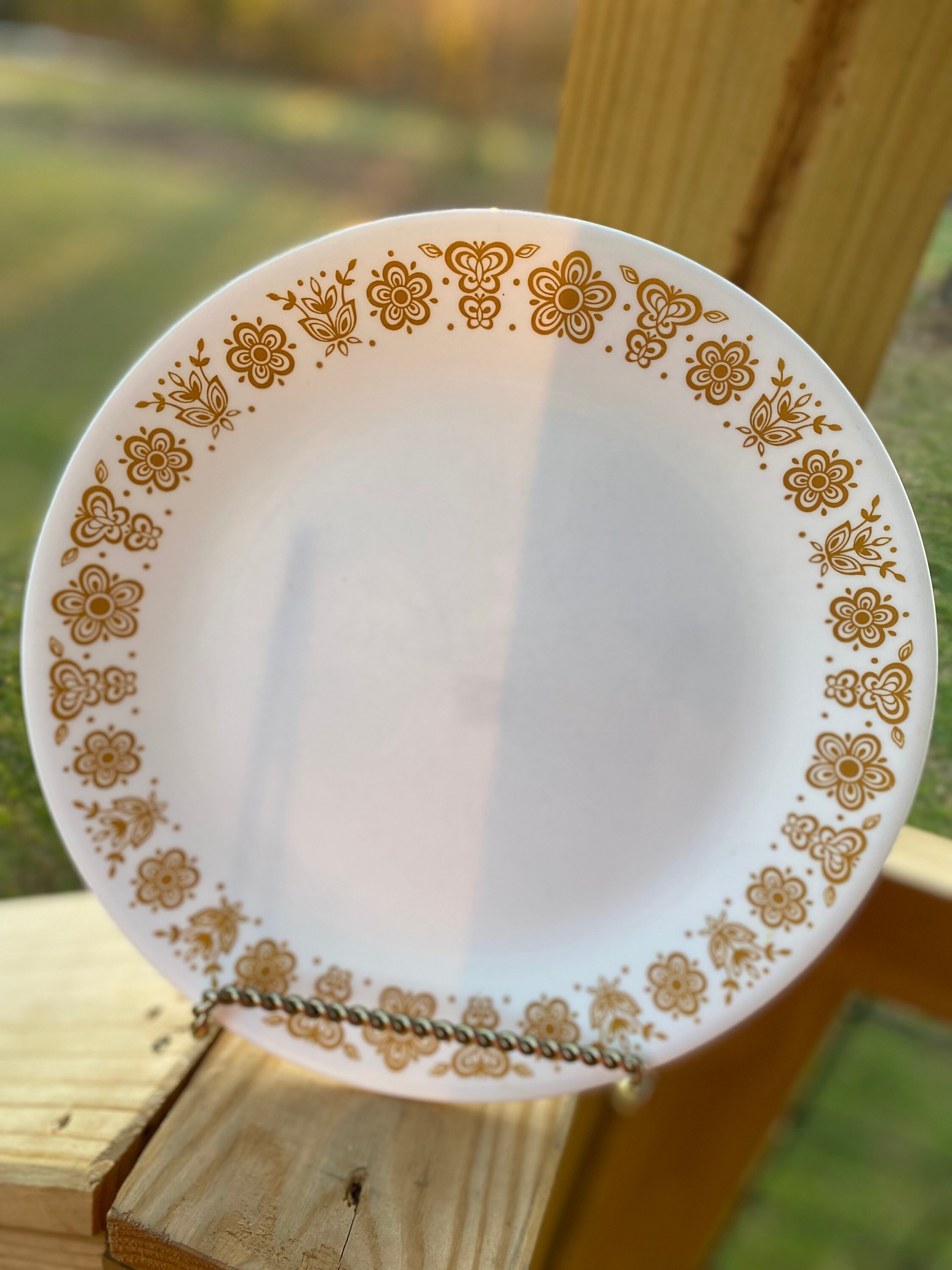 Corelle Golden Butterfly Dinnerware 16-piece Set Dinner Plate