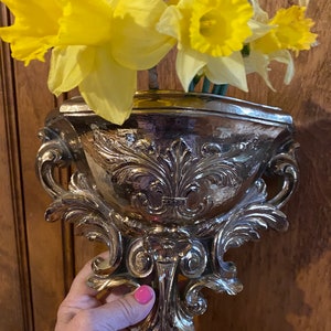 Vintage Wall Pocket Homco Plant Holder 1978 Made in USA Gold Painted Embossed Plastic Floral Scroll Design #6050