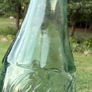 Botella de Coca-Cola Hobble Skirt de Charlotte, NC, 6 oz, Coca-Cola vintage, vidrio verde, Carolina del Norte imagen 3