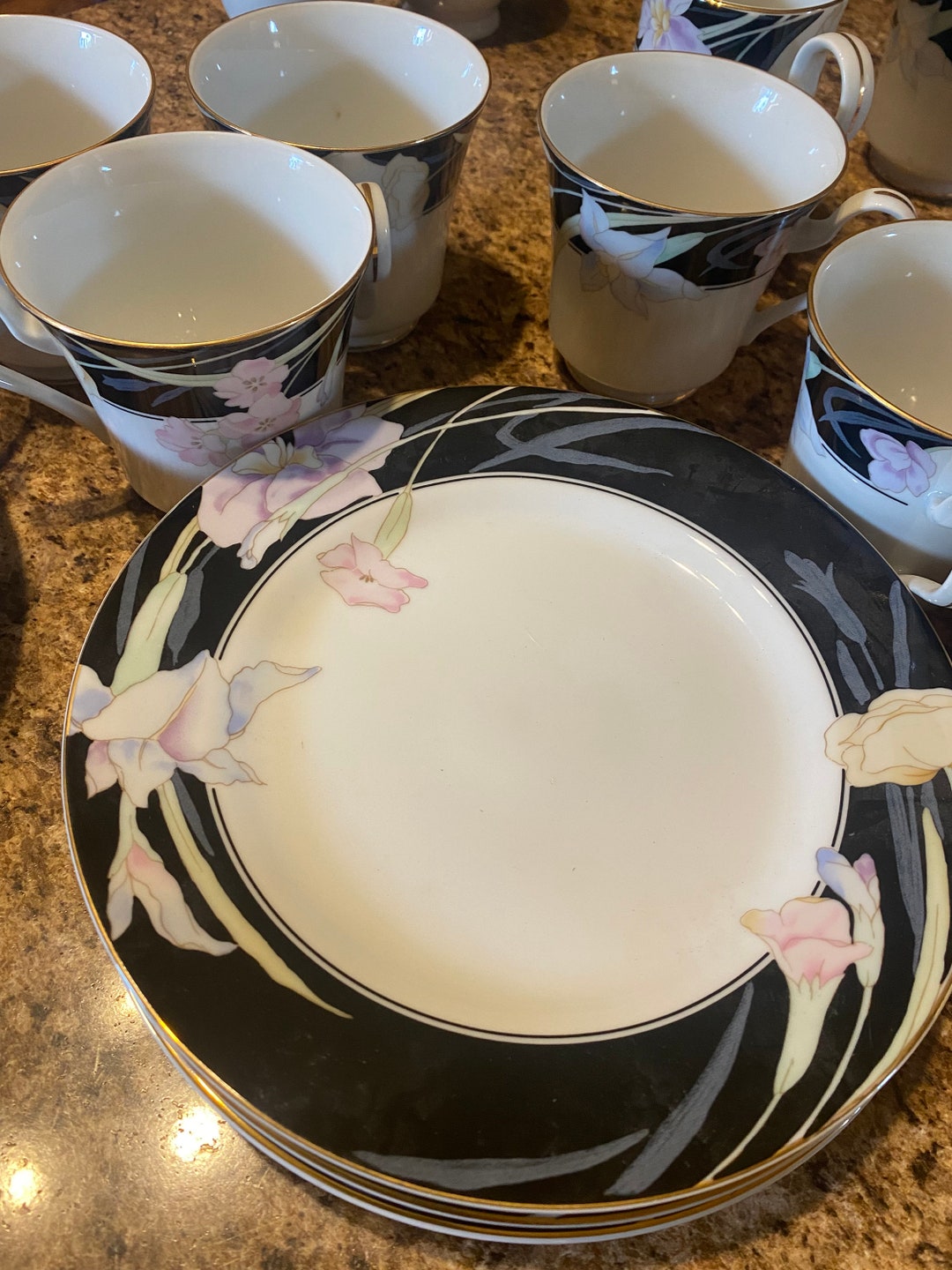 Mikasa Charisma Black Dinnerware L 9050 Vintage Gold Rim - Etsy
