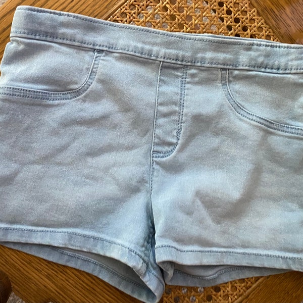 Levi Pull-On Shorty Kurze Knopf Cinch Taille 16 Regular Verblasste Hellblaue Mädchen Shorts