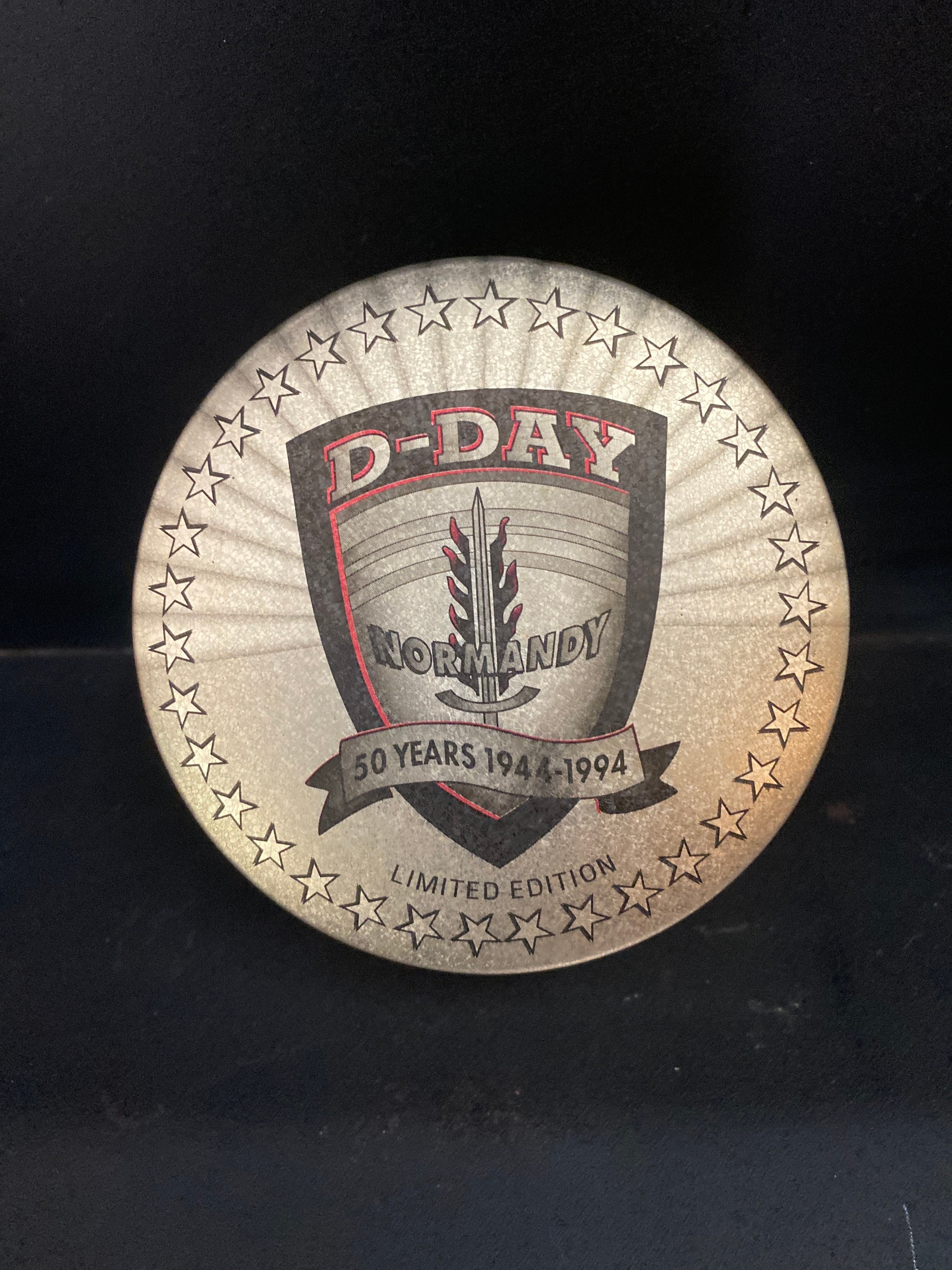 Zippo 50 Year Commemorative Normandy D-day Zippo Tin 1944-1994