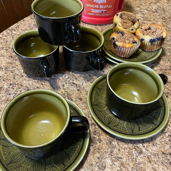 Vintage Avocado Green w Riviera Black Onion Design, Cup and Saucer Sets. Taylor Smith. 5 sets St Patrick’s Day