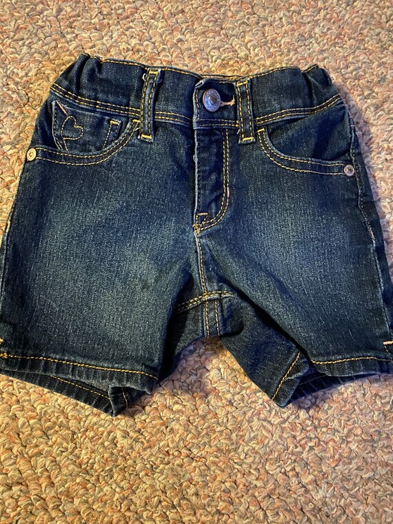 Jordache Bermuda Size 2T Faded Dark Blue Gold Hea… - image 1