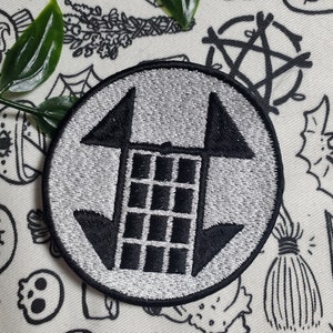 Embroidered patch iron on sew on