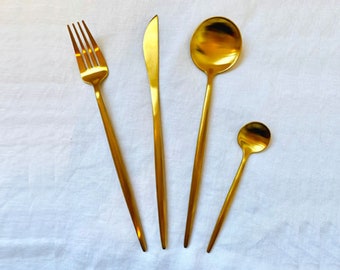 Nordic Style Modern Cutlery Flatware in gold