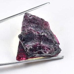 VERY Rare 118.85 Ct 100% Natural Red Painite Rocks Rough Burmese Facet GIT Certified Very DARK Color And Untreated Unheated Loose Rough