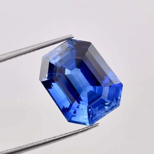 12 x 10 MM Flawless 7.90 Ct Natural Royal Blue Ceylon Sapphire Radiant Cut GIT Certified Heart Touching Loose Gemstone Use Making Ring Gem