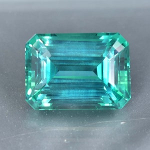 HUGE Flawless 88.25 Ct Natural Bi-Color Ceylon Parti Sapphire Emerald Cut Gemstone GIT Certified Making Jewelry and Ring product Precious