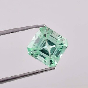 9 x 9 MM Flawless 5.20 Ct Natural Bi-Color Parti Sapphire GIT Certified Heart Touching Master Cut Gemstone Use Making Ring Pendent Tool