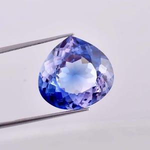 Gemma sciolta da 14,00 ct di zaffiro bicolore viola blu viola prugna Java da 13 x 13 mm, certificata GIT, da utilizzare per realizzare anelli e pendenti con pietre preziose di fiordaliso