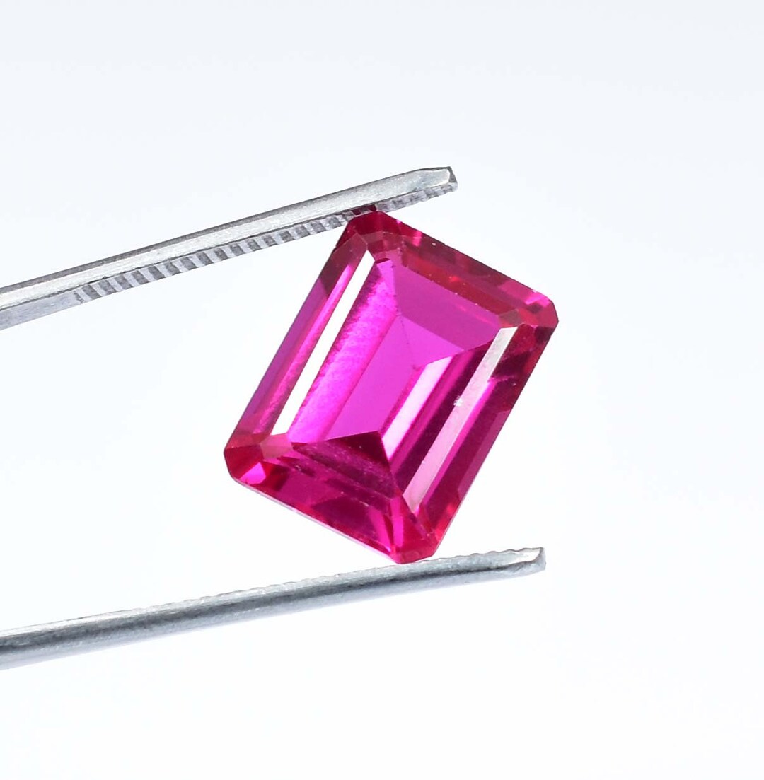 Rubis Naturel Du Mozambique - 9,57 Carats - Certifié GGL - Traité Par Chauffage - Superbe Qualité