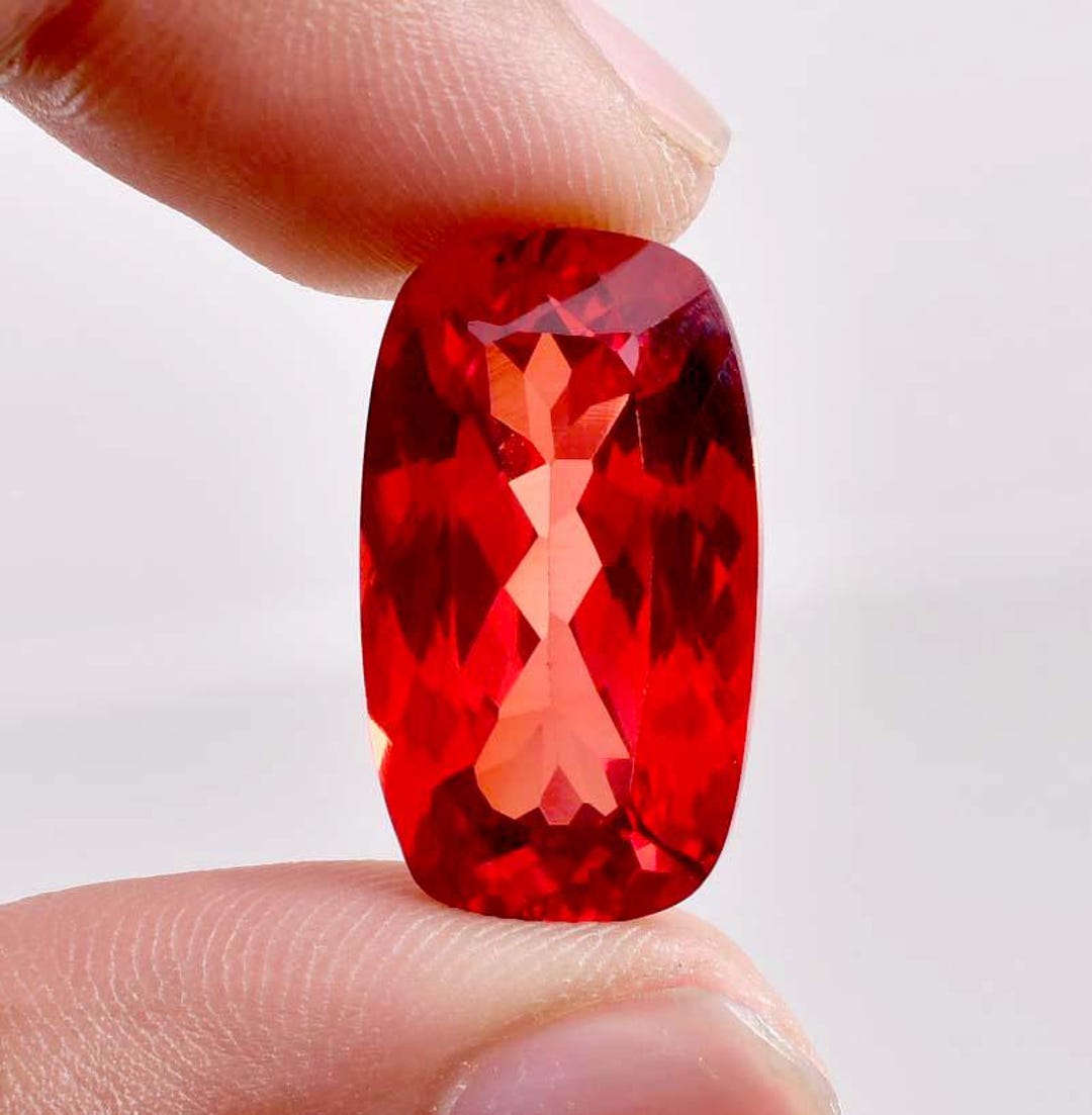 Saphir Padparadscha Naturel De 24,90 Carats - Coussin Orange-jaune Certifié AGL - Sri Lanka